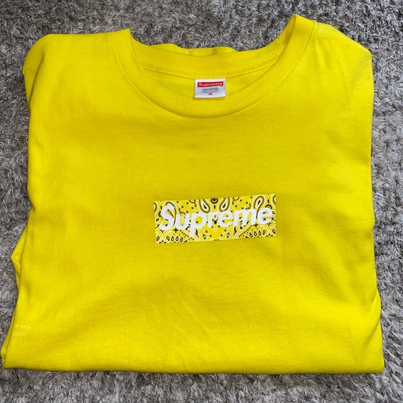 yellow bandana box logo